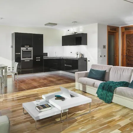 Arentz - Side Sea View Abbázia