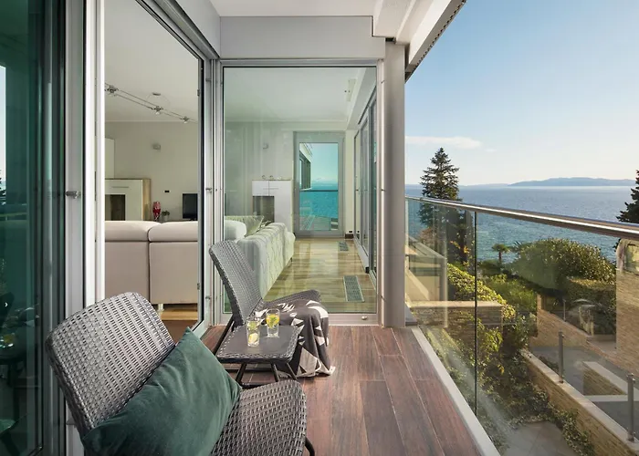 Апартаменты Arentz - Side Sea View Опатия